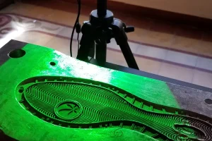 Ingeniería inversa de suelas de zapatillas - Escaneado 3D y diseño de moldes 5